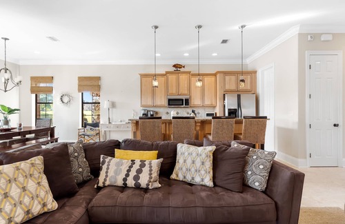 Villa Lago Casa | 3BR Beach Villa w/6-Seat GOLF CART! Near Pool & Baytowne. Covered Patio. Tram