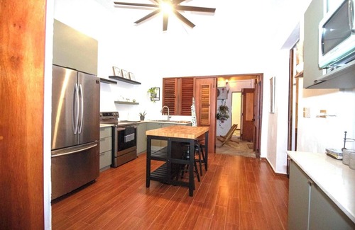 Old San Juan Casa | 3BR Casa Colonial w/ Indoor Patio at Superb location in Old San Juan/ AC/ WiFi
