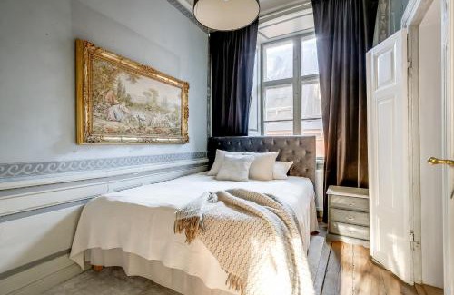 Gamla Stan Apartamento | 3BR Central- Royal Castle & Old Town at Your Door!