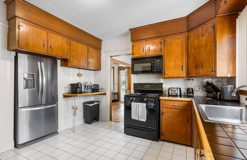 East Shore Casa | 3BR Gem, 10 min to Yale, walk to Tweed
