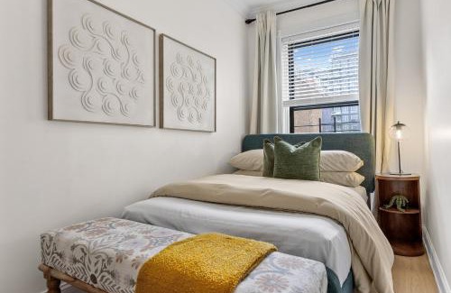 Harlem Apartamento | 3BR Harlem Stay with Washer with Dryer