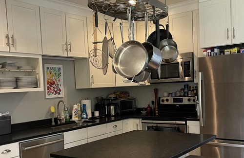 Woolen Mills Casa | 3BR Historic Downtown Hidden Gem - Family friendly!