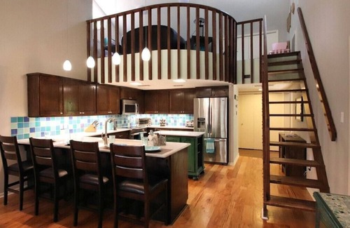 Holly Lake Ranch Casa | Cozy Teal Paradise - 3BR Home w/Private Pool