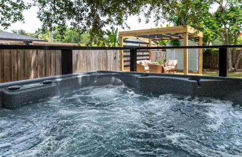 Ballast Point Casa | 3br Hot Tub Retreat Steps From Bayshore Path!