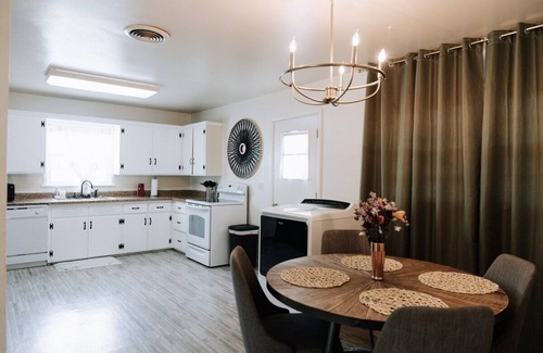 Amarillo Casa | 3BR| I-40,near DT, 21 min Palo Duro