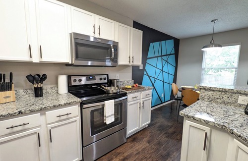 McKinney Casa | 3BR King/Queen/Twin Sleeps 8! Yard & Golf Nearby