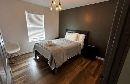 Old Hickory Casa | 3BR Lakefront in Nashville with BBQ & Hot Tub