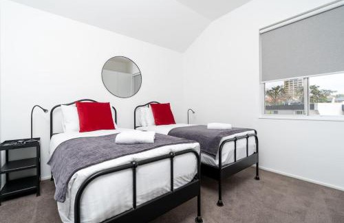 Kingston Apartamento | 3BR Loft Apt 1min to Kingston Foreshore - Hosted by Canstay