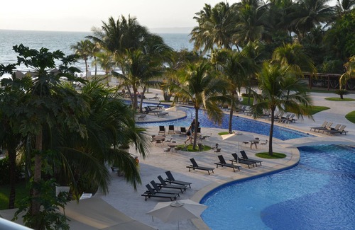 Nuevo Vallarta Condominio | 3BR Luxury Villa Magna Beachfront Condo - ¡Lo mejor de todo!