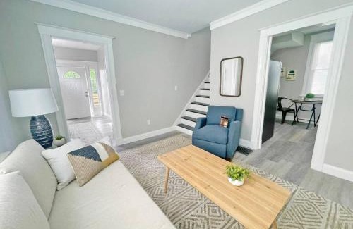 Mount Auburn Casa | 3BR Near UC | Zoo | Hospitals |Downtown | OTR