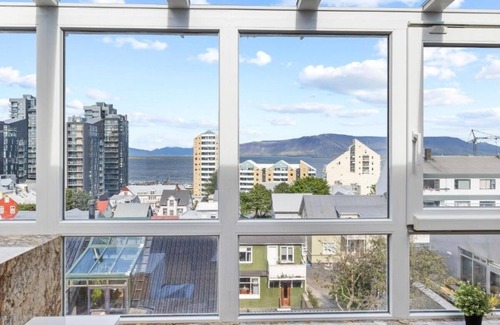 Hliðar Apartamento | 3BR Penthouse with Stunning Mountain, Ocean, & City Views in Reykjavik's