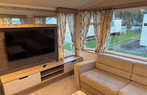 Skegness Cabina | 3br-sleeps6-parking-pool-nearbeach&skegness