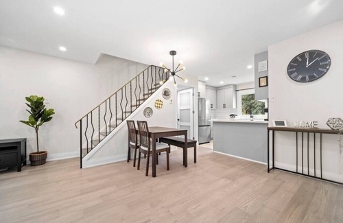 Rosemount Casa | 3BR Spacious and Peaceful Home in Kitchener