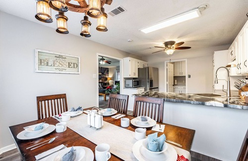Conway Apartamento | 3BR Spacious Home w/ Game Room & Themed Bedroom