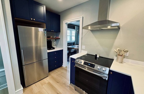 Sioux Falls Casa | 3BR Urban Oasis Near Downtown Sioux Falls & Sanford Health