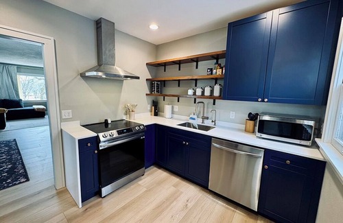 Sioux Falls Casa | 3BR Urban Oasis Near Downtown Sioux Falls & Sanford Health
