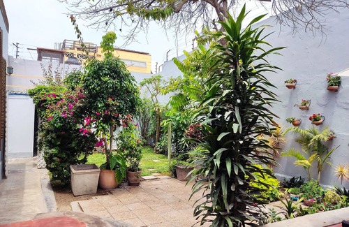 Barranco Villa | 3BR Villa in Barranco by Wynwood House