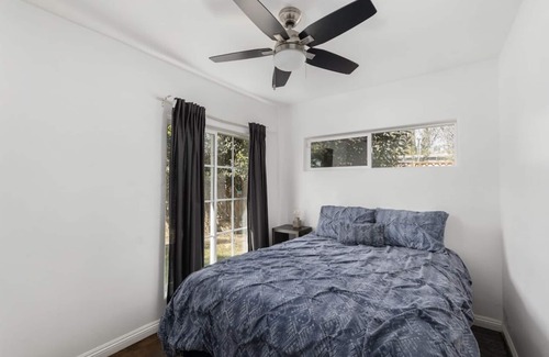 Bakersfield Casa | 3brm Spanish Cottage remodeled