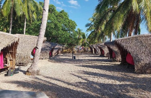 Linapacan Alquiler De RV | Camping en la isla de Bagambangan