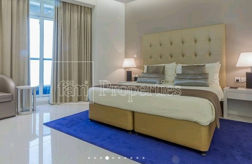Downtown Dubai Apartamento | A 3 km del centro comercial Dubai y Burj Khalifa. Apartamento de lujo ideal para una estancia familiar.