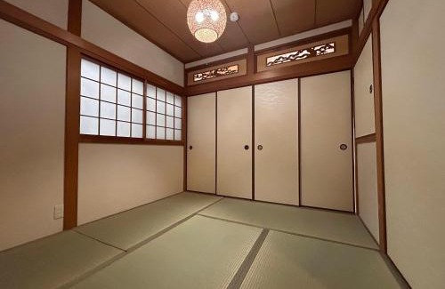 Minato Casa | 3LDK Entire house for rent 3 bedrooms, 2 toilets, and parking lot! Close to the station, USJ, and Expo!