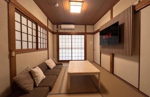 Minato Casa | 3LDK Entire house for rent 3 bedrooms, 2 toilets, and parking lot! Close to the station, USJ, and Expo!