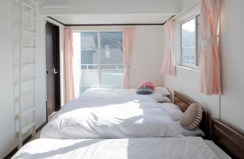 Nishikatsura Apartamento | 3LDK MAX12名 富士山が見える一棟貸 スタイリッシュデザイン Villa Sena