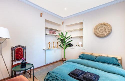 Konak Apartamento | 3min to the historical elevator,quiet and peaceful
