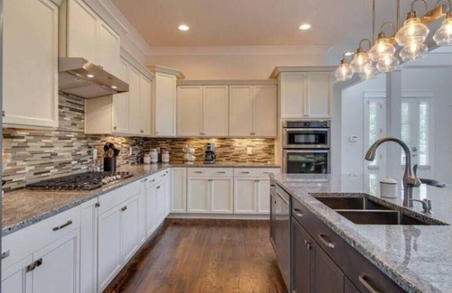 Shelby Hills Casa | 3mn to everything Nashville! Comfortably sleeps 12
