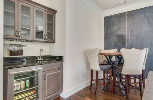 Shelby Hills Casa | 3mn to everything Nashville! Comfortably sleeps 12