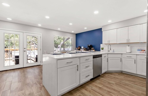 San Antonio Casa | Family Retreat: Explore, Play & Dine! Book Now!