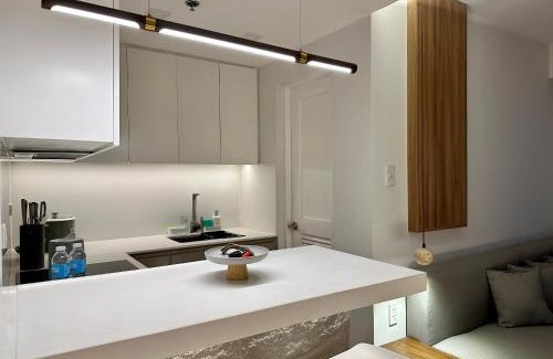 Highway Hills Apartamento | 3O2S by Nagomi Living - Mandaluyong, the heart of Metro Manila