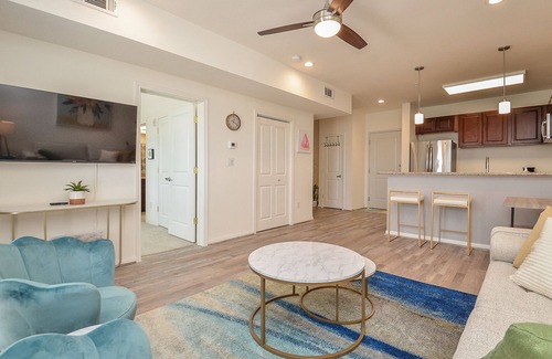 Katy Condominio | 3P| Chic & Stylish Condo Unit| Lifestyle Center Living