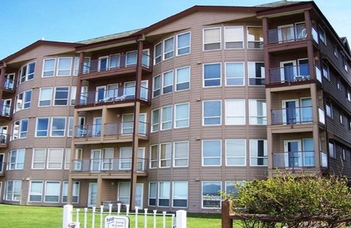 Seaside Condominio | ¿Vista al mar solo para ustedes dos? No busque más: el # 303 es la unidad perfecta