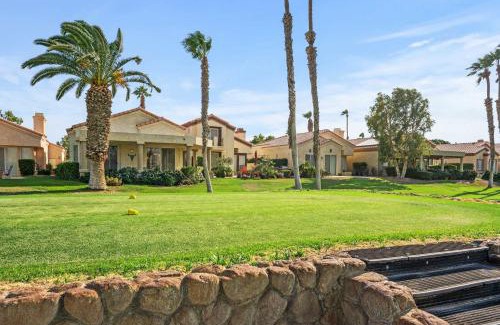 Cathedral City Casa | 3rd Hole Hideaway - A Golf Dream at Desert Princess