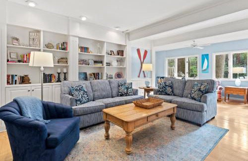 Oceanside Casa | 3rd Row Beach House - Private Pool & Spa - 16 Oyster Catcher Rd