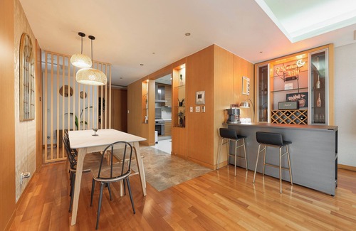 Jongno Apartamento | 3room 2bath / Bukaksan, Gyeongbokgung View / Botanical Suite Seoul
