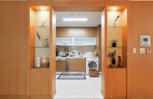 Jongno Apartamento | 3room 2bath / Bukaksan, Gyeongbokgung View / Botanical Suite Seoul