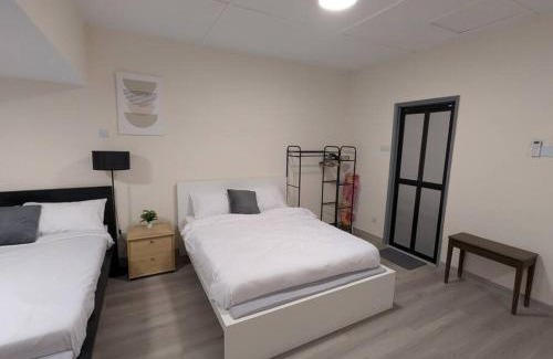 Subang Jaya Casa | 4-15pax Sawatt Homestay at Subang - Entire House - 5mins to Sunway - SJMC