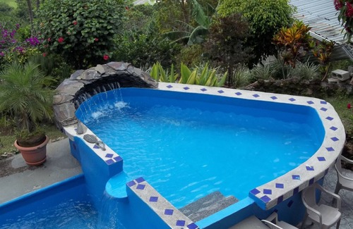 San Isidro Casa | 4/2 cama. 20 min del aeropuerto de San José. Las mejores vistas del valle central!