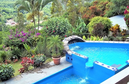San Isidro Casa | 4/2 cama. 20 min del aeropuerto de San José. Las mejores vistas del valle central!