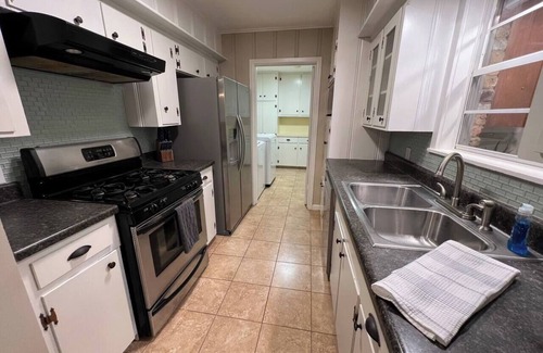 Tyler Otro | 4.5 acre property in town! Best of both worlds