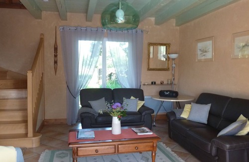 Loubressac Casa | Casa de 4/5 personajes con piscina privada en Loubressac, pueblo medieval