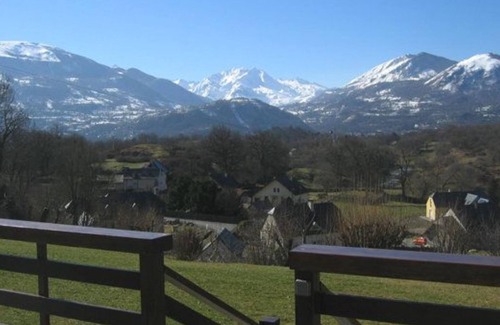 Beaucens Apartamento | 4-6 person gîte with exceptional view of the Pyrenean peaks