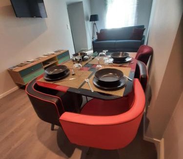 Bourg-Saint-Andeol Apartamento | 4 Apt T2 50 à 60 M2 déplacement "PRO" ou "couple avec enfants" Les Hauts De Bourg "
