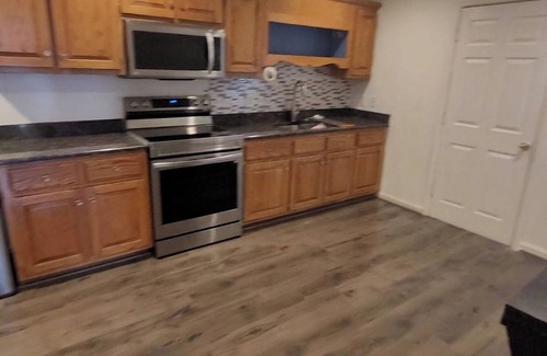 Westover Casa | 4 bdr w/ WiFi & parking in Fayetteville, NC by Fort Liberty & Cross Creek Mall