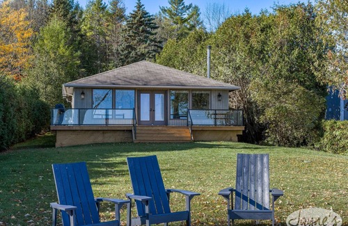 Oro-Medonte Cabaña | 4 bed 2 bath cottage on Lake Simcoe