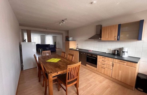 Berg Apartamento | 4-bed apartment "Ferienwohnung 1" - Guesthouse Im Unnerdorf