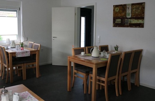 Berg Apartamento | 4-bed apartment "Ferienwohnung 1" - Guesthouse Im Unnerdorf