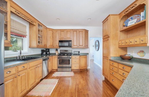 Brigands' Bay Casa | 4 Bed Canal front in frisco